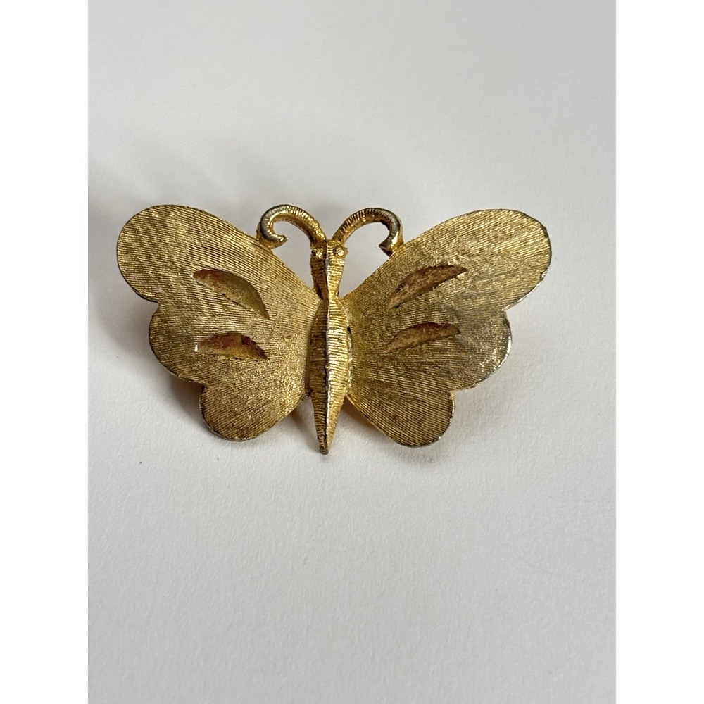 Vintage Butterfly Brooch Mamselle Brushed Gold Tone Demure Pin 1.25"